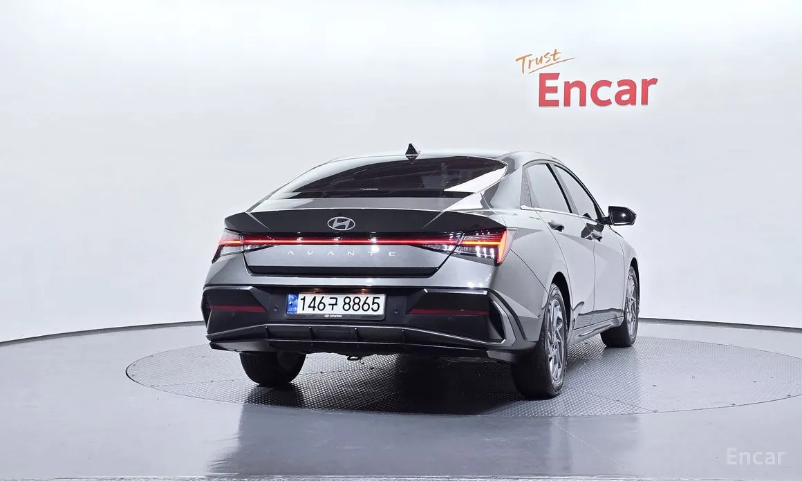 Фото 4 - Hyundai Avante