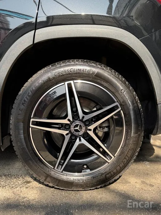 Фото 12 - Mercedes-Benz EQA