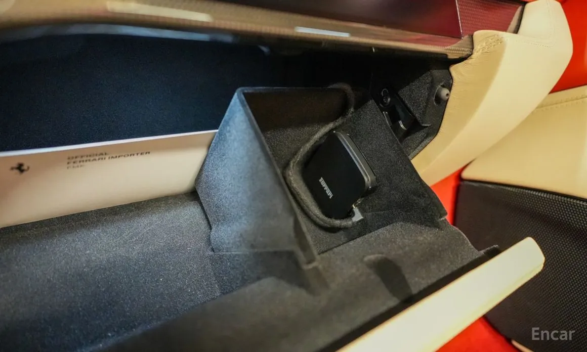 Фото 16 - Ferrari F8