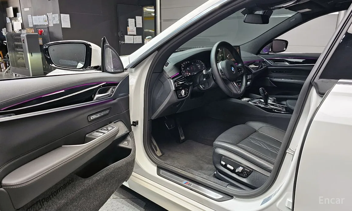 Фото 11 - BMW Gran Turismo