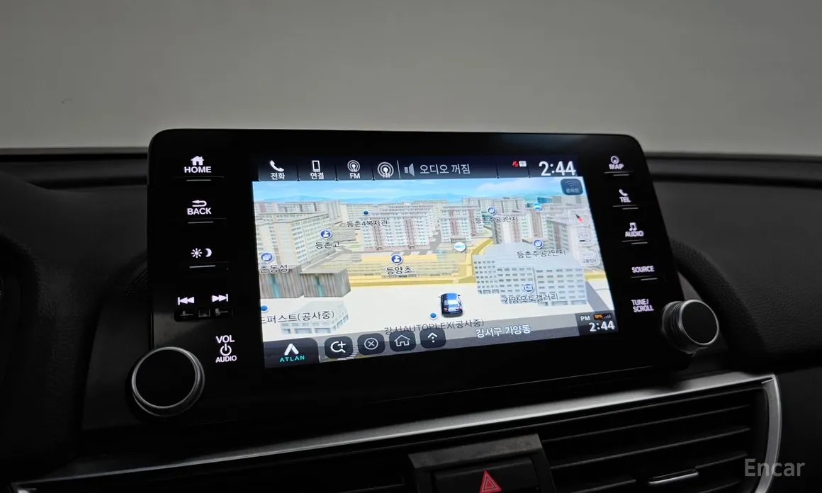 Фото 14 - Honda Accord