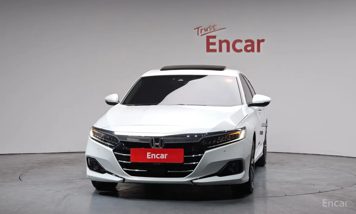 Фото 3 - Honda Accord