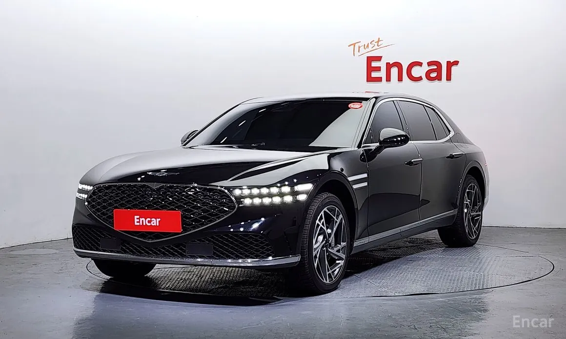 Фото 1 - Genesis G90