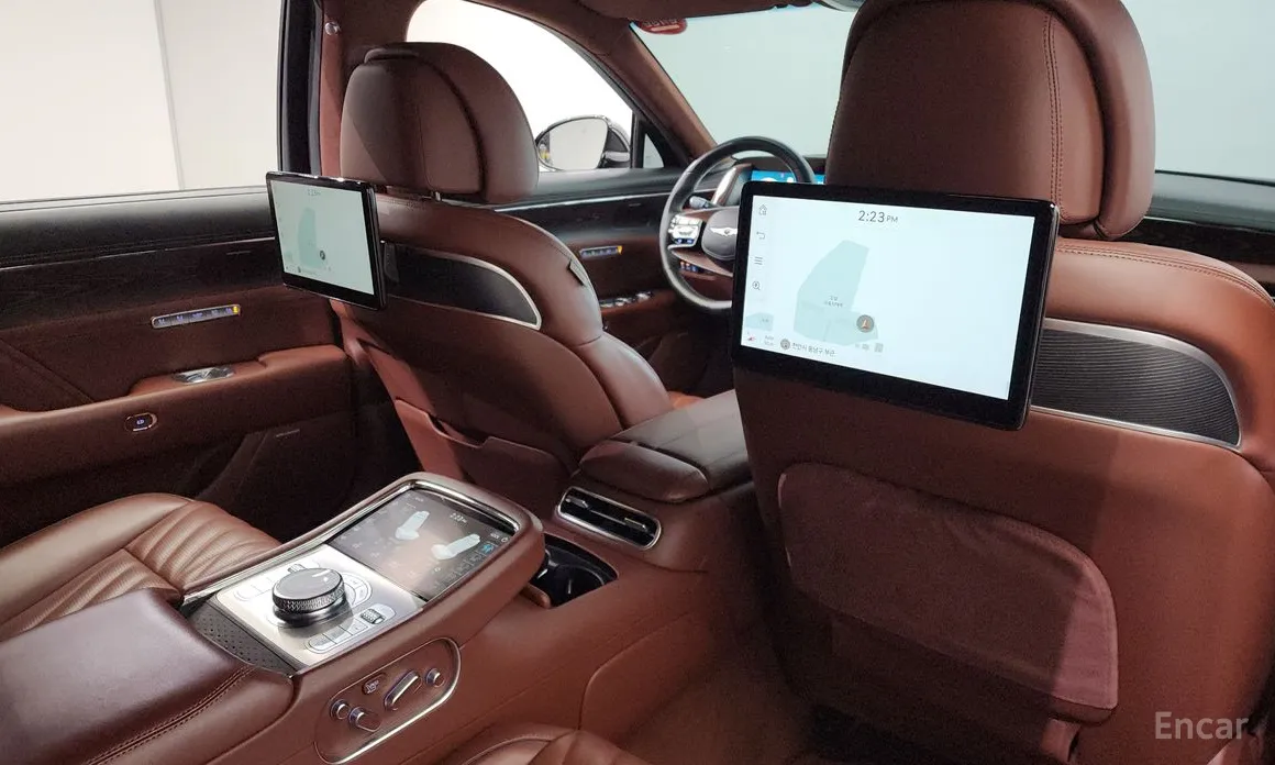 Фото 18 - Genesis G90