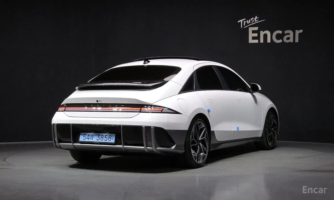 Фото 2 - Hyundai Ioniq 6