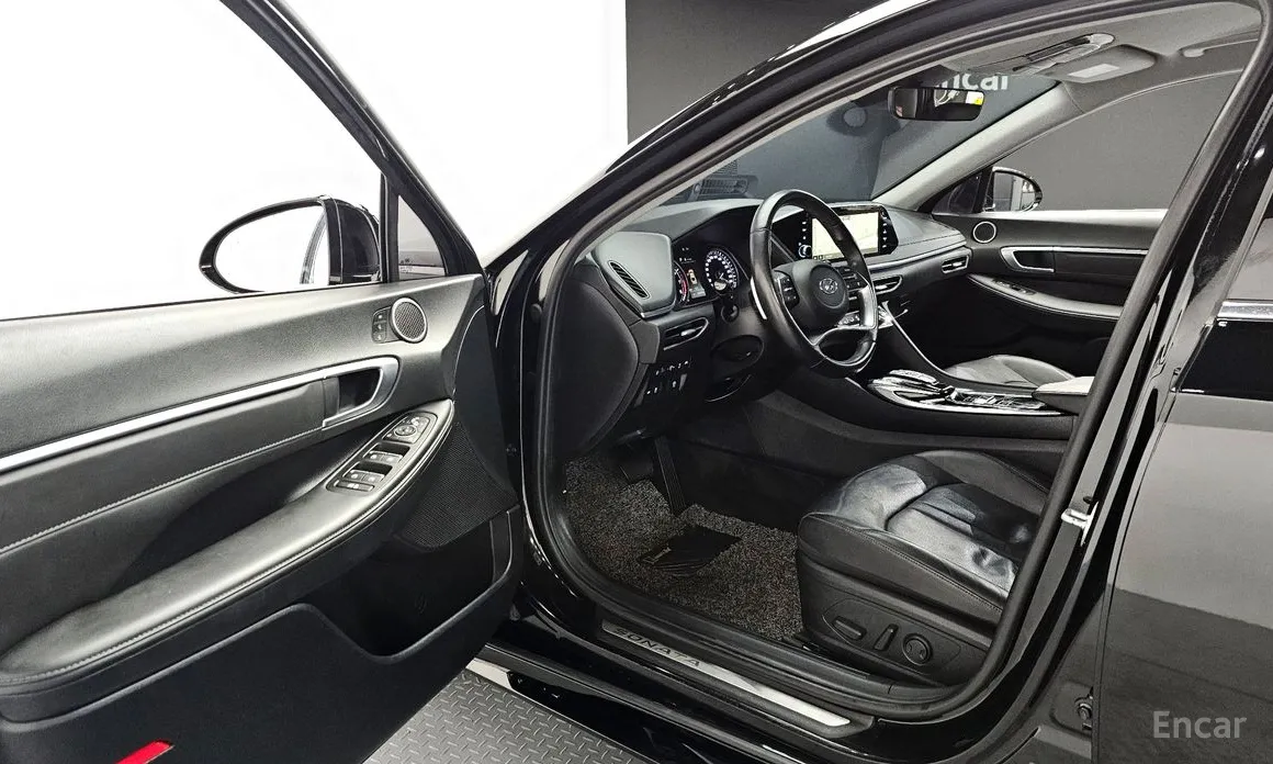 Фото 11 - Hyundai Sonata