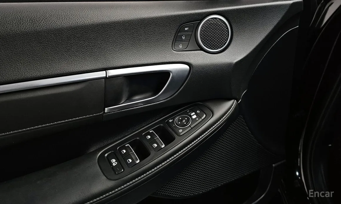 Фото 17 - Hyundai Sonata