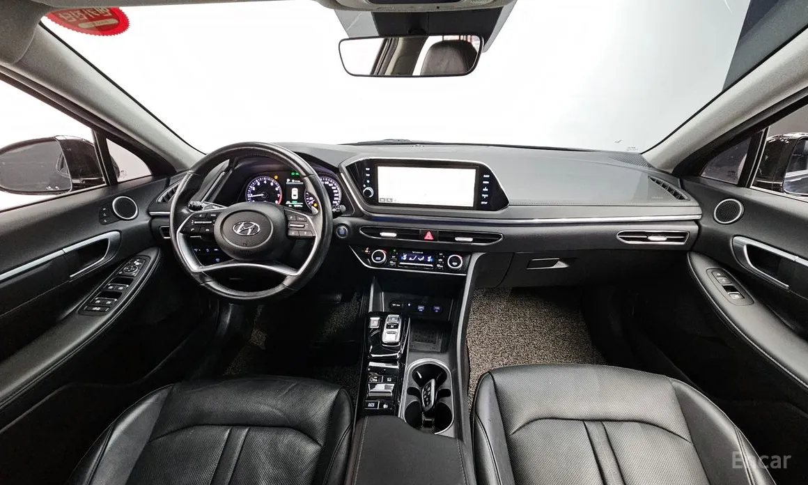 Фото 7 - Hyundai Sonata