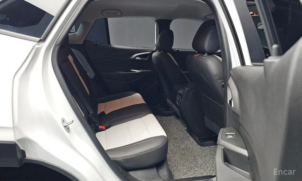 Фото 12 - Chevrolet Trax