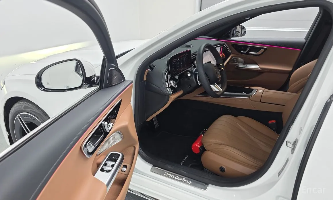 Фото 11 - Mercedes-Benz E-Class