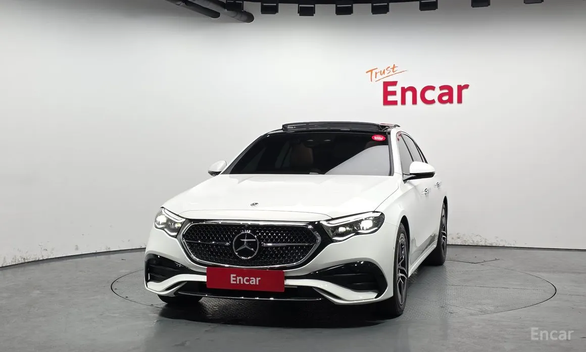 Фото 3 - Mercedes-Benz E-Class