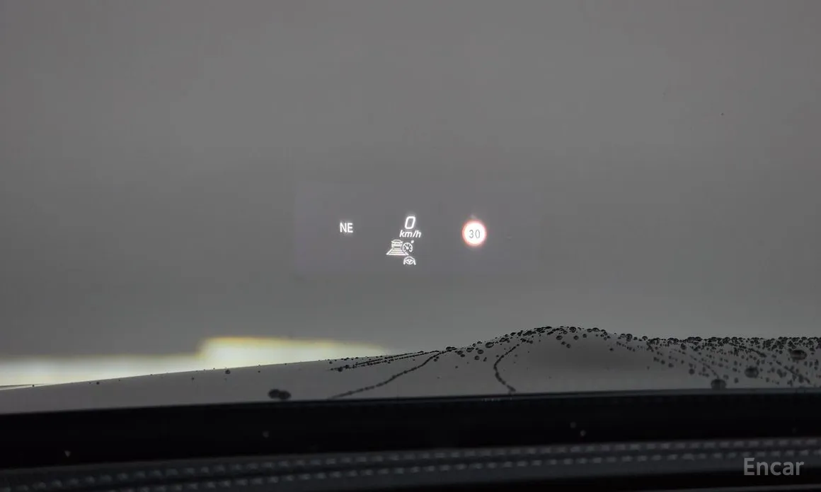 Фото 18 - Mercedes-Benz E-Class