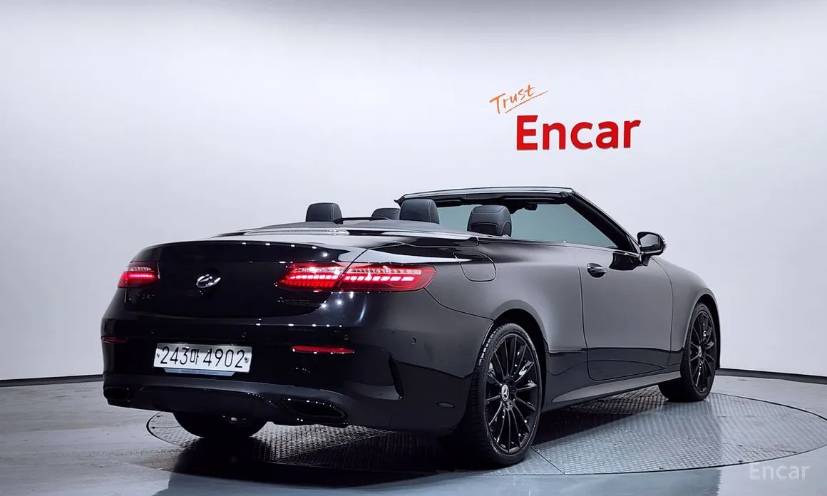 Фото 2 - Mercedes-Benz E-Class