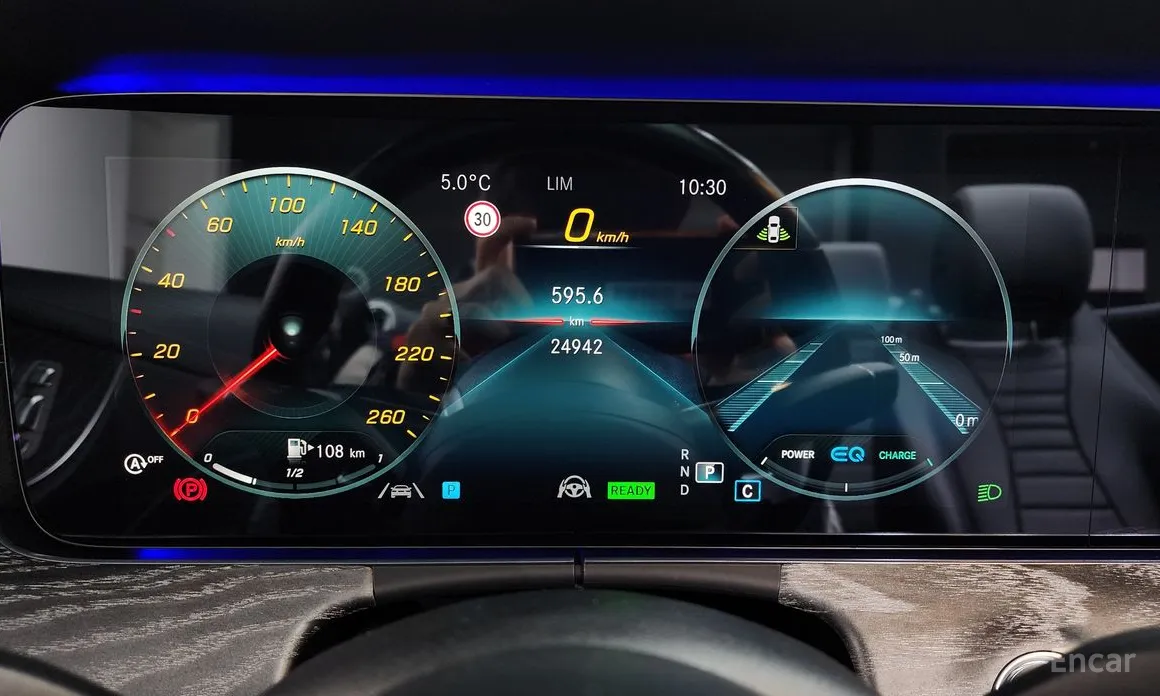 Фото 8 - Mercedes-Benz E-Class