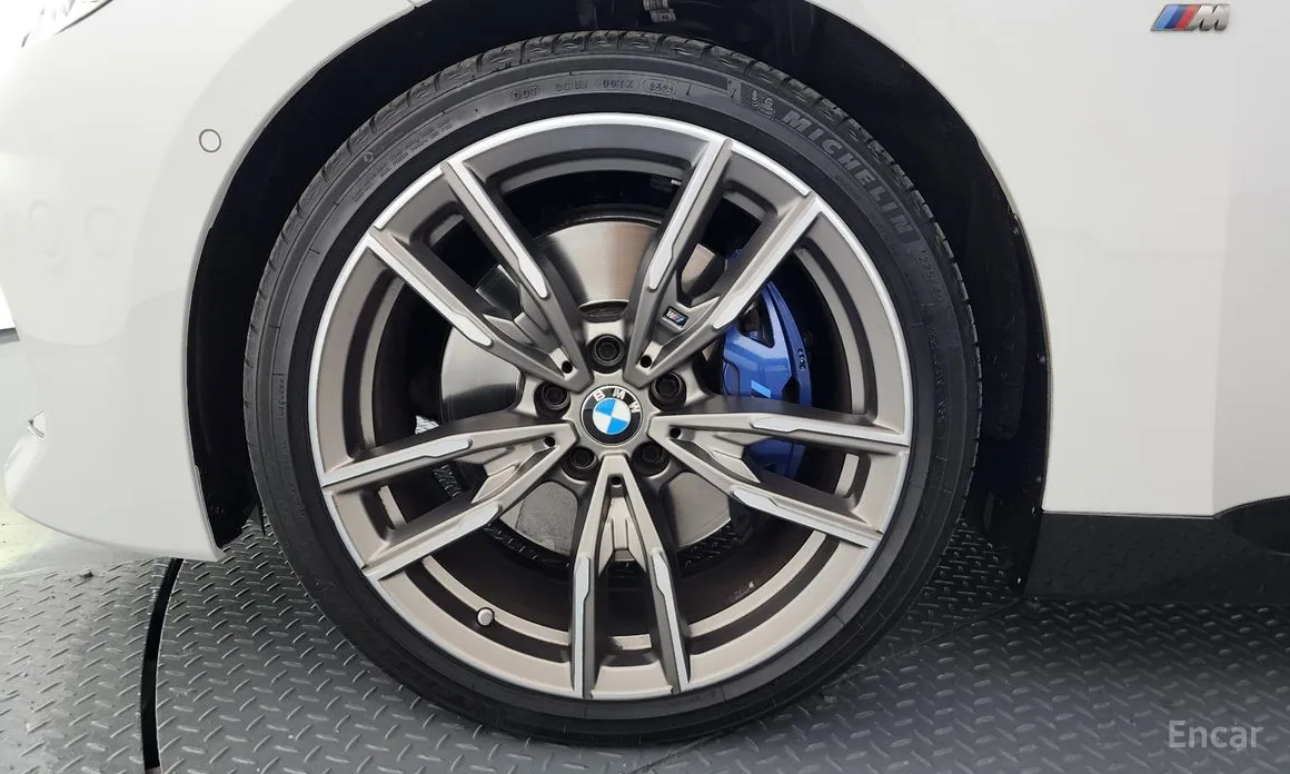 Photo 5 - BMW 2 Series