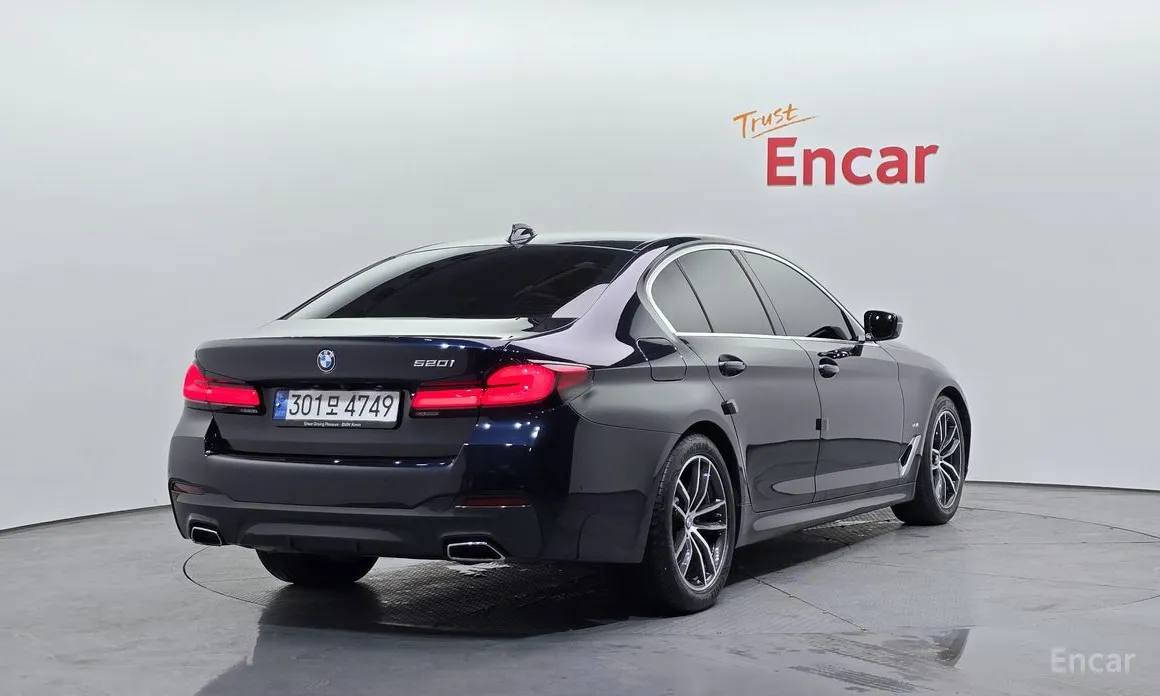 BMW 5 Series 2017 520i M Sport