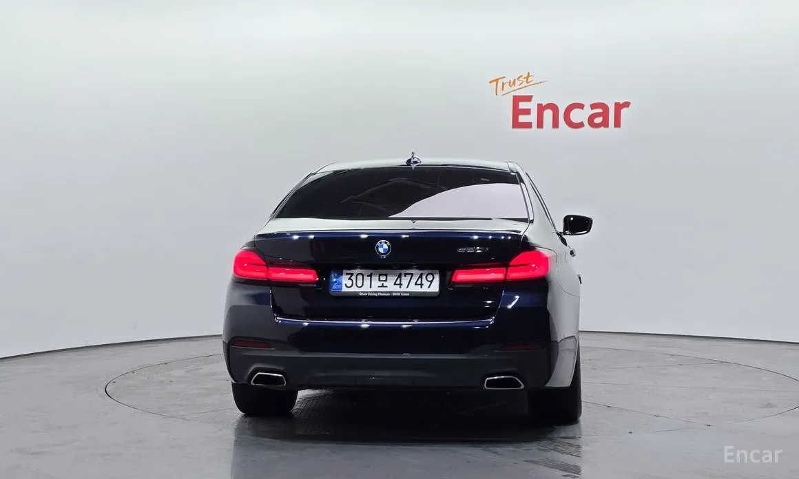 BMW 5 Series 2017 520i M Sport