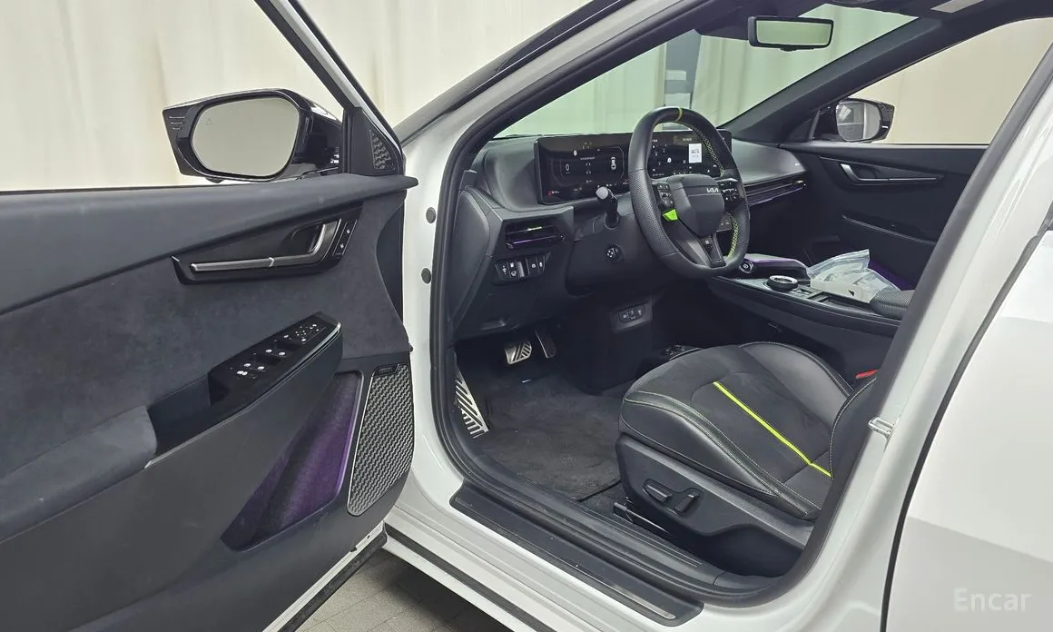 Фото 10 - Kia EV6