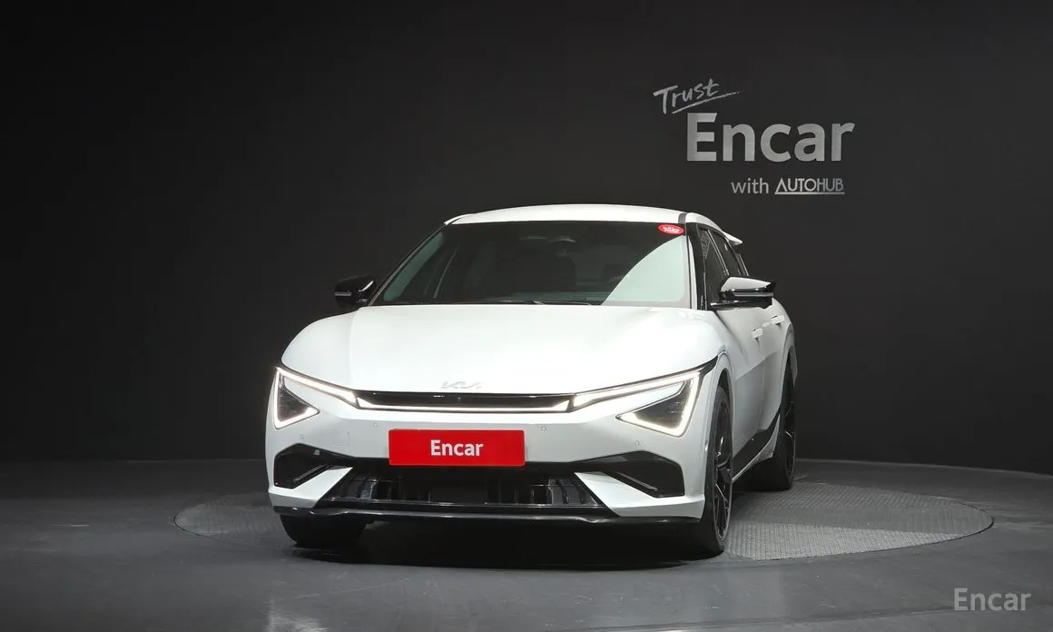 Фото 3 - Kia EV6