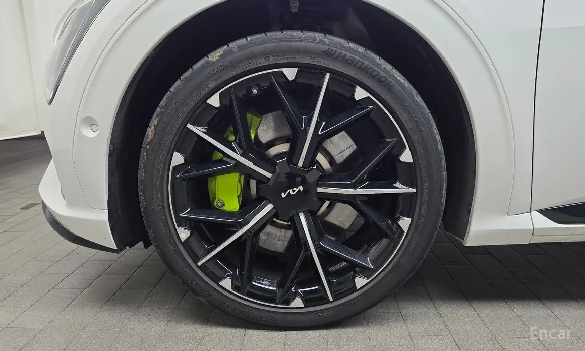 Фото 5 - Kia EV6