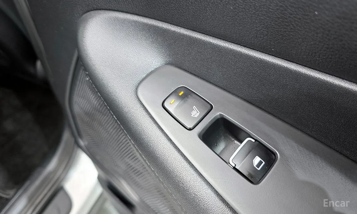 Фото 19 - Hyundai Santa Fe