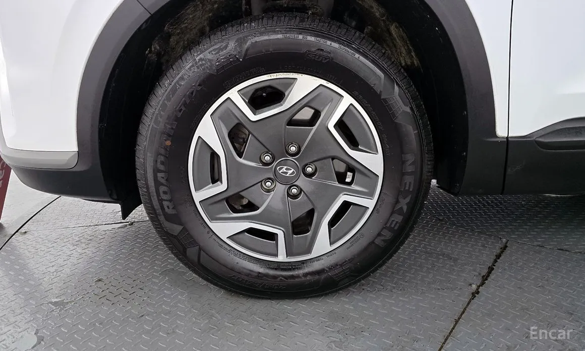 Фото 5 - Hyundai Santa Fe