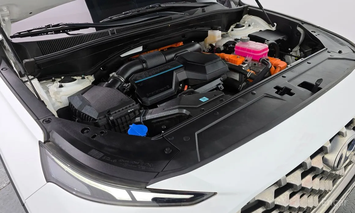 Фото 6 - Hyundai Santa Fe