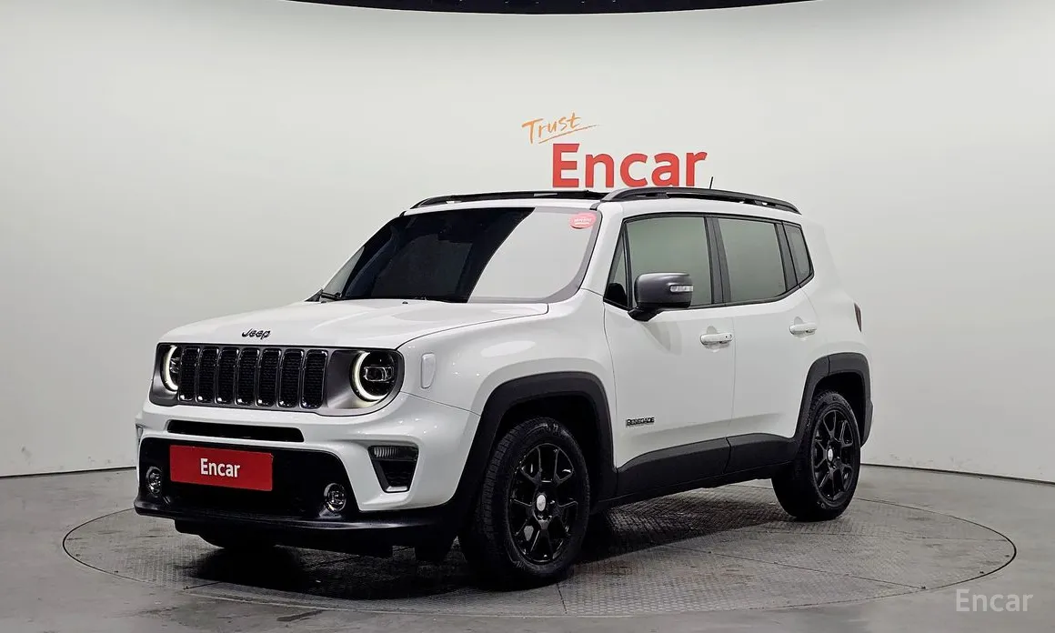 Фото 1 - Jeep Renegade