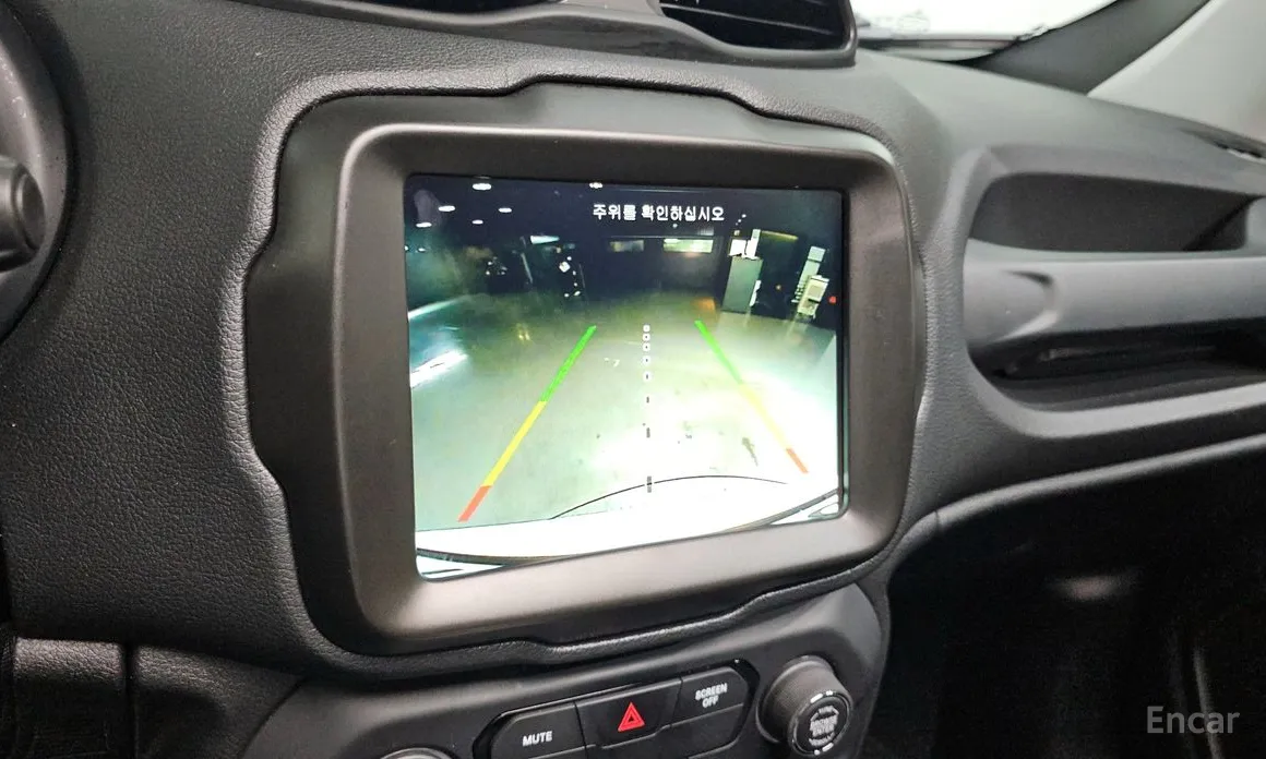 Фото 17 - Jeep Renegade