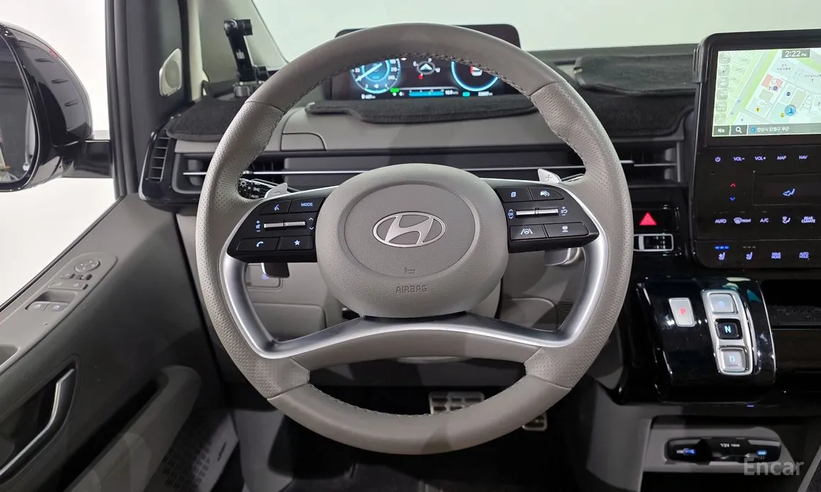 Фото 13 - Hyundai Staria