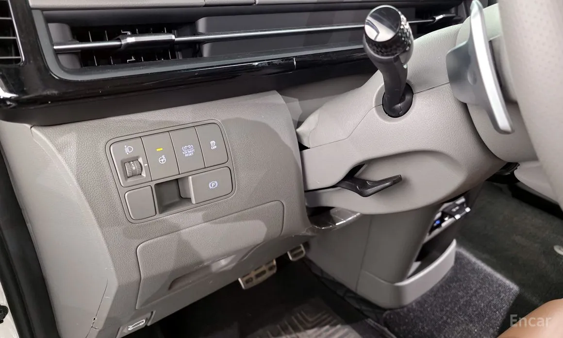 Фото 14 - Hyundai Staria