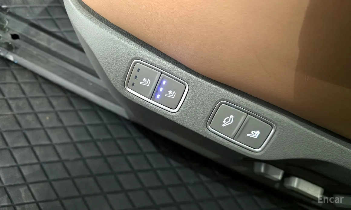 Фото 17 - Hyundai Staria