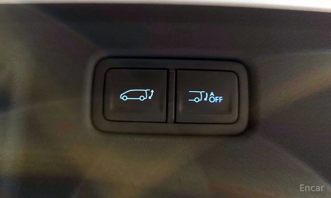 Фото 18 - Hyundai Staria