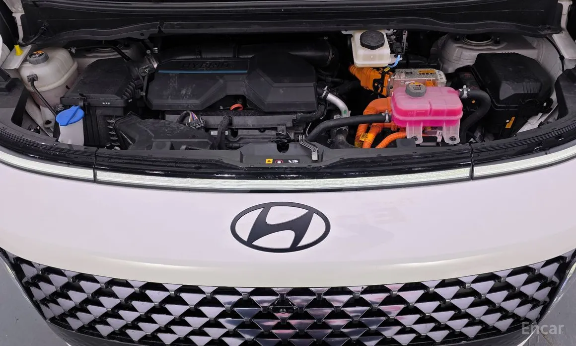 Фото 6 - Hyundai Staria