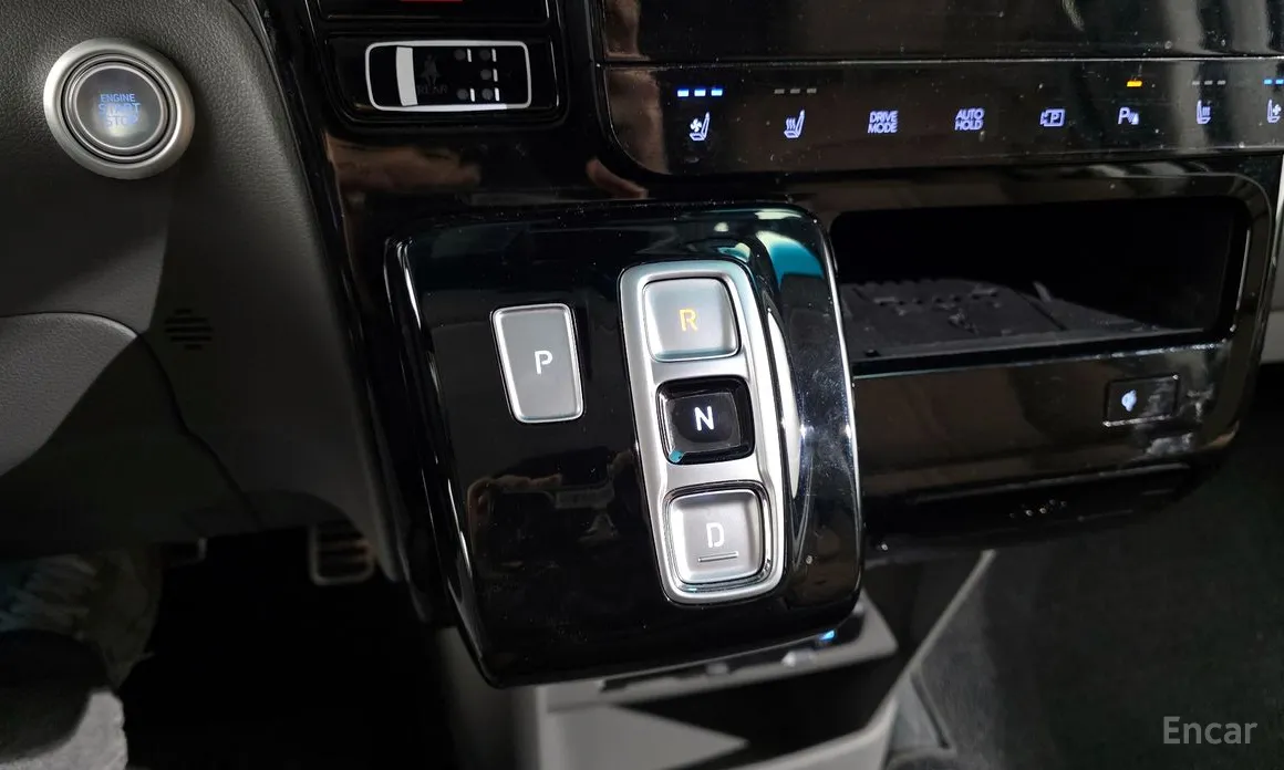 Фото 9 - Hyundai Staria