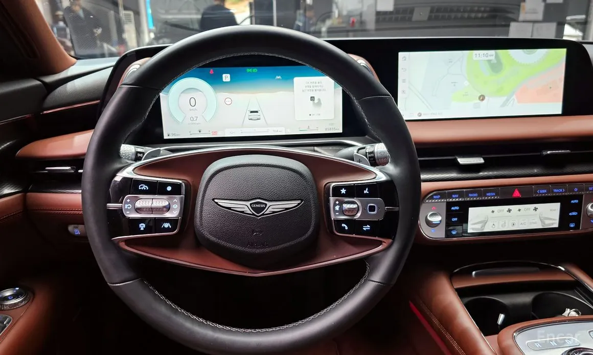 Фото 13 - Genesis G90