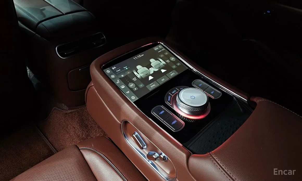 Фото 18 - Genesis G90