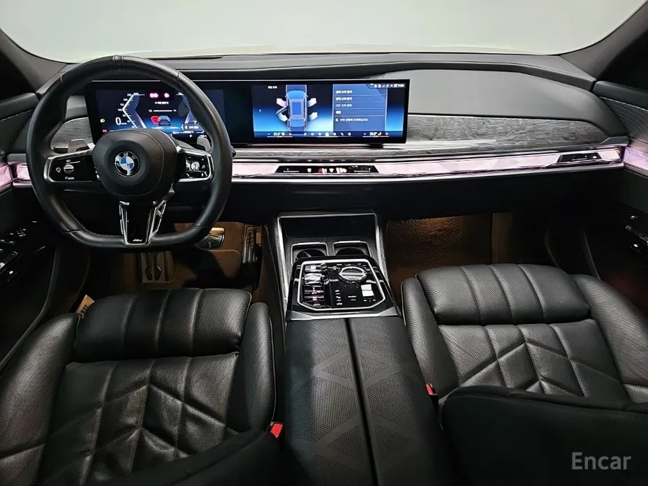 BMW 7 Series 2022 740i xDrive M Sport