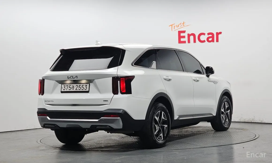 Photo 2 - Kia Sorento