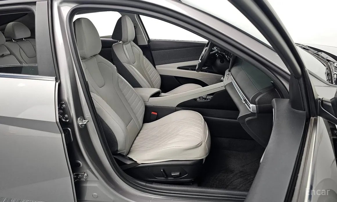 Фото 10 - Hyundai Avante