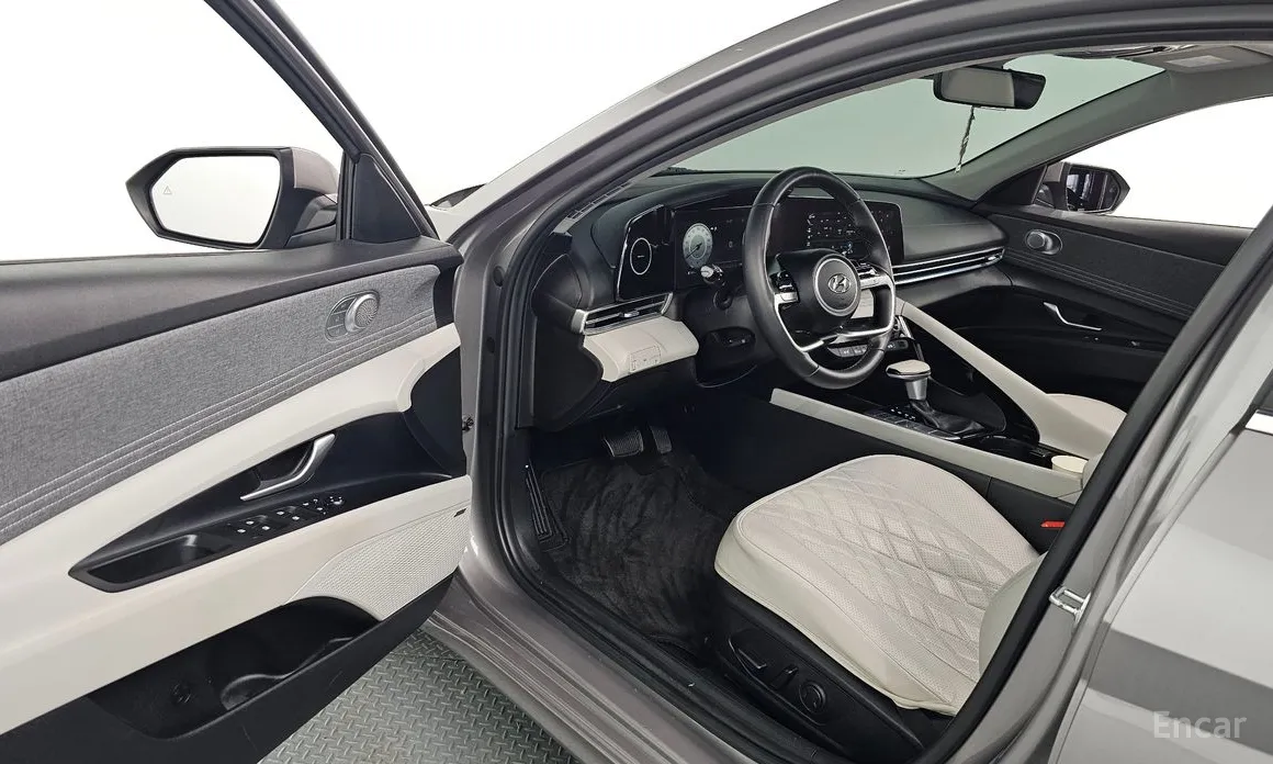 Фото 12 - Hyundai Avante