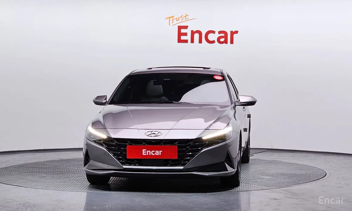 Фото 3 - Hyundai Avante