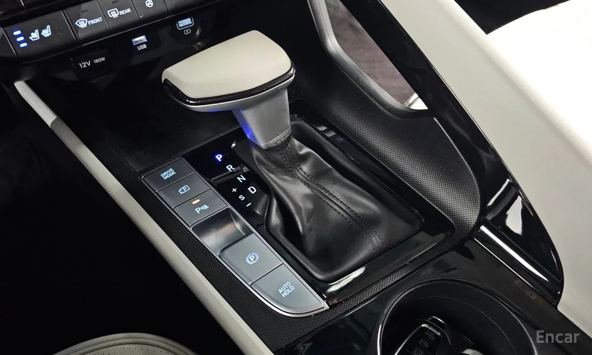 Фото 9 - Hyundai Avante