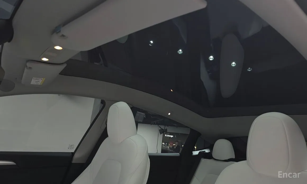 Фото 16 - Tesla Model Y