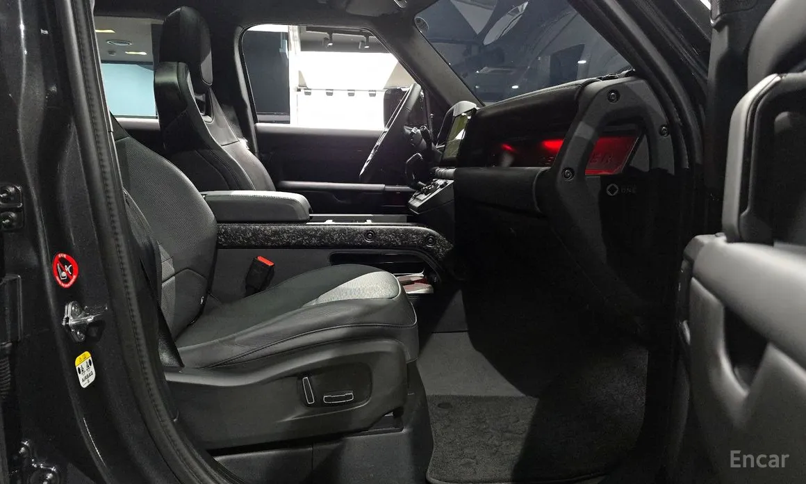 Фото 11 - Land Rover Defender