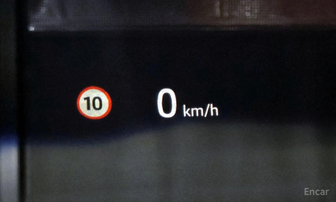 Фото 17 - Land Rover Defender