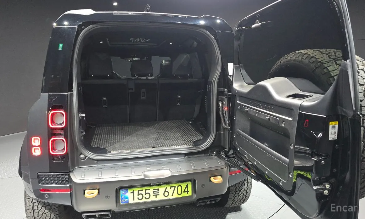 Фото 20 - Land Rover Defender