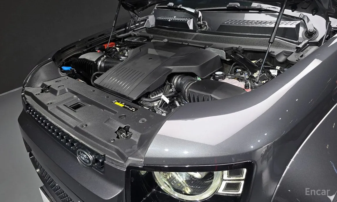 Фото 6 - Land Rover Defender