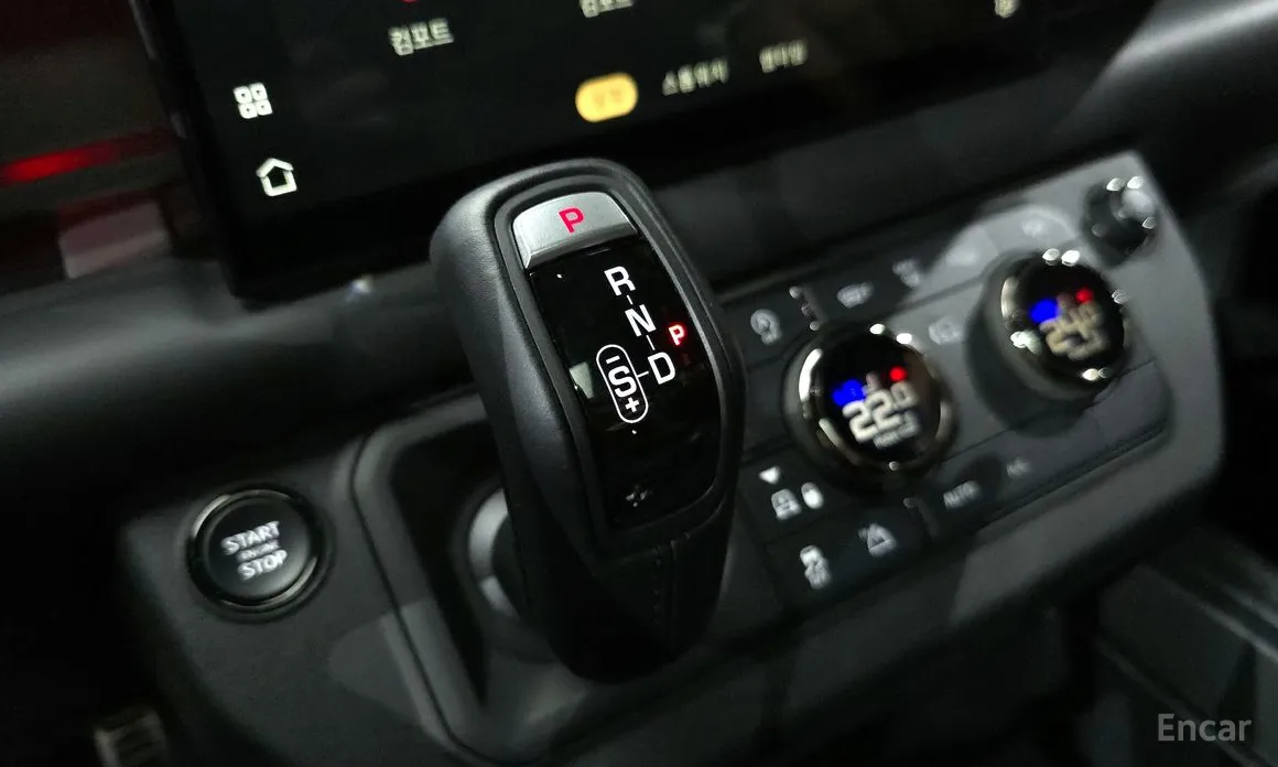 Фото 9 - Land Rover Defender