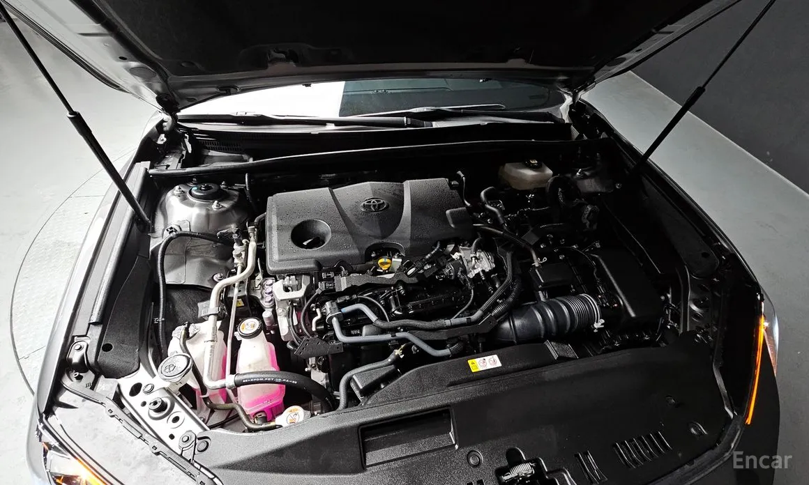 Фото 6 - Toyota Camry